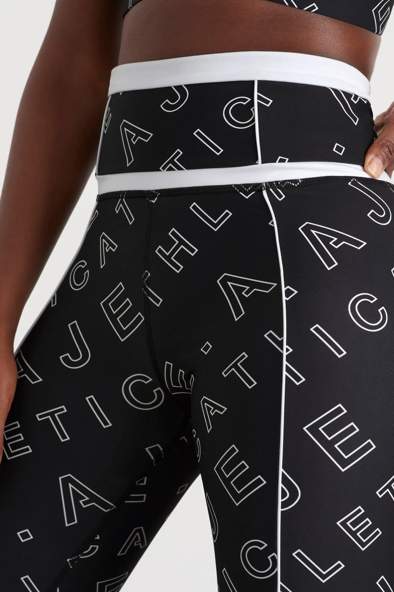 high_rise_piping__legging_4.webp High Rise Piping 7/8 Legging 230