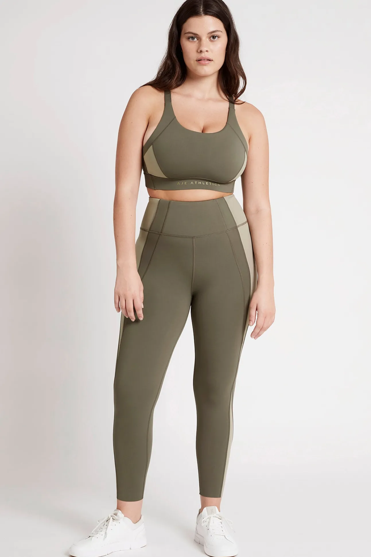 high_rise_signature_logo__4-1.webp High Rise Signature Logo 7/8 Legging 210