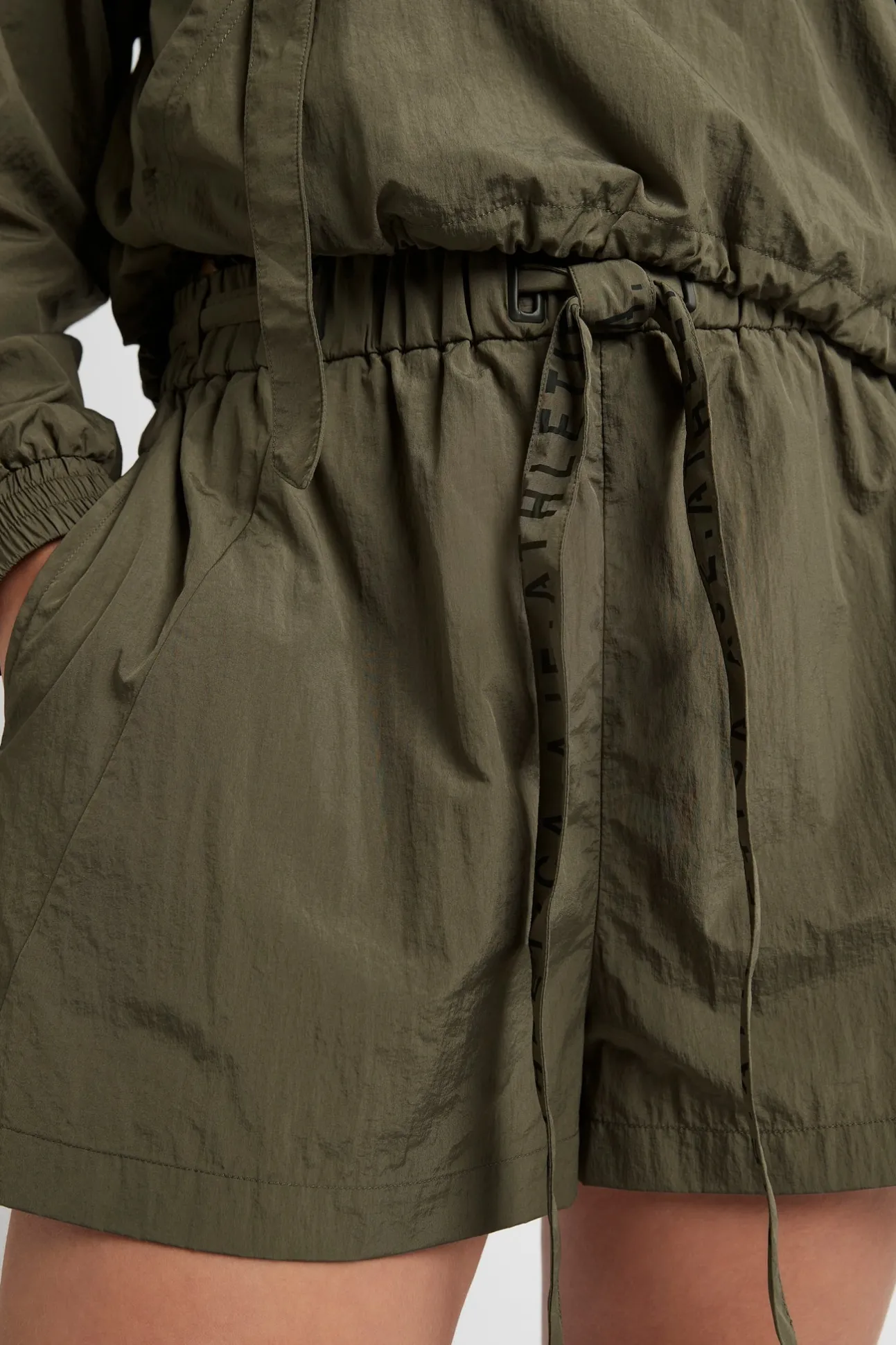 high_waisted_belted_short_8.webp High Waisted Belted Shorts 608