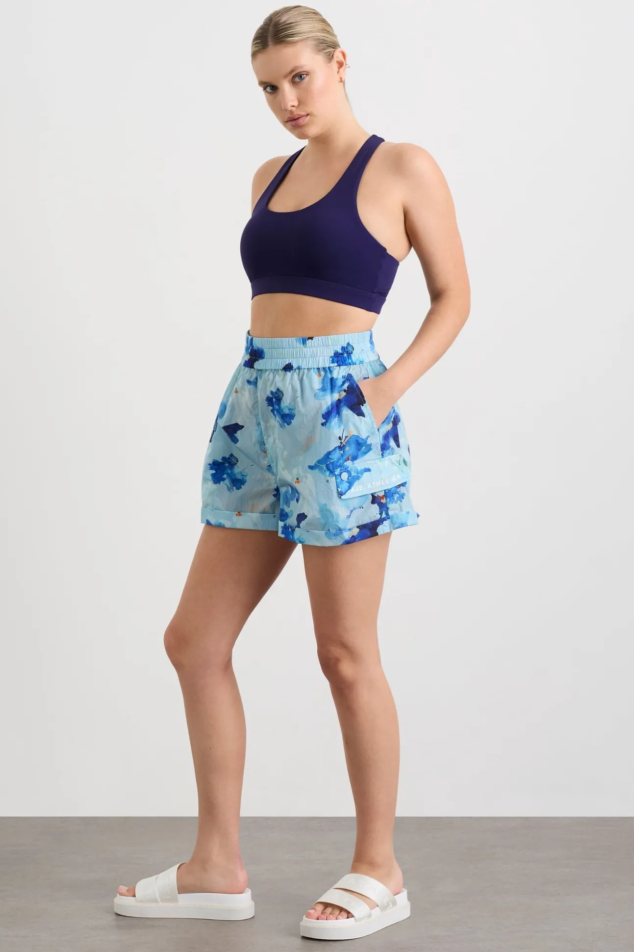 high_waisted_shorts__9.webp High Waisted Shorts 608