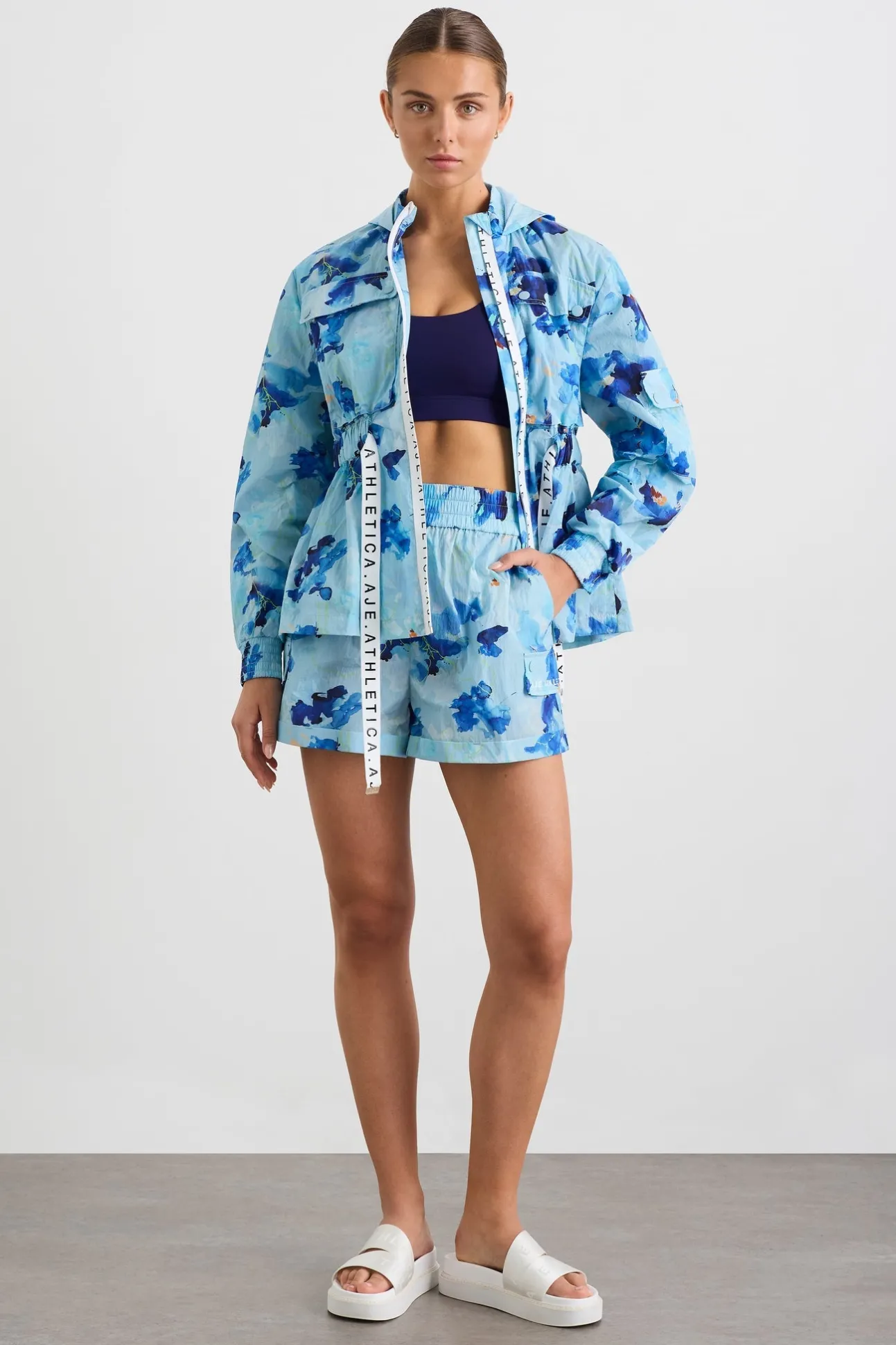 hooded_spray_jacket__2.webp Hooded Spray Jacket 734
