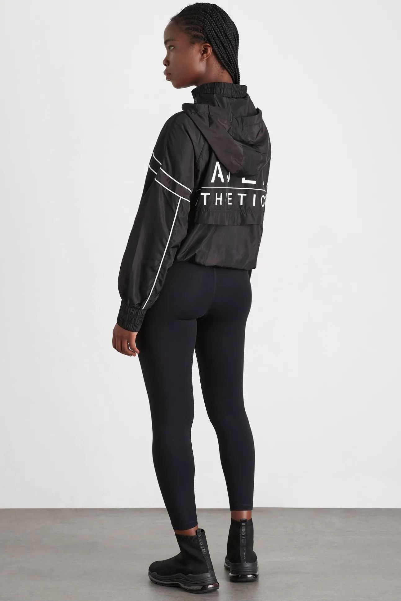 hooded_windbreaker_jacket_5.webp Hooded Windbreaker Jacket 016