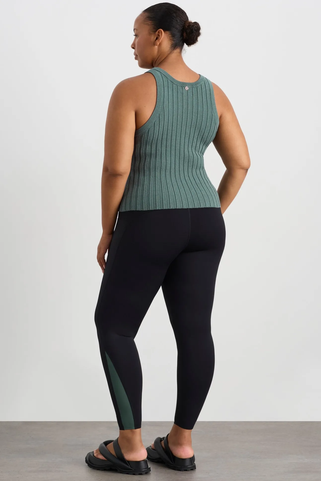 hydra_racer_knit_ribbed_t_15.webp Hydra Racer Knit Ribbed Top