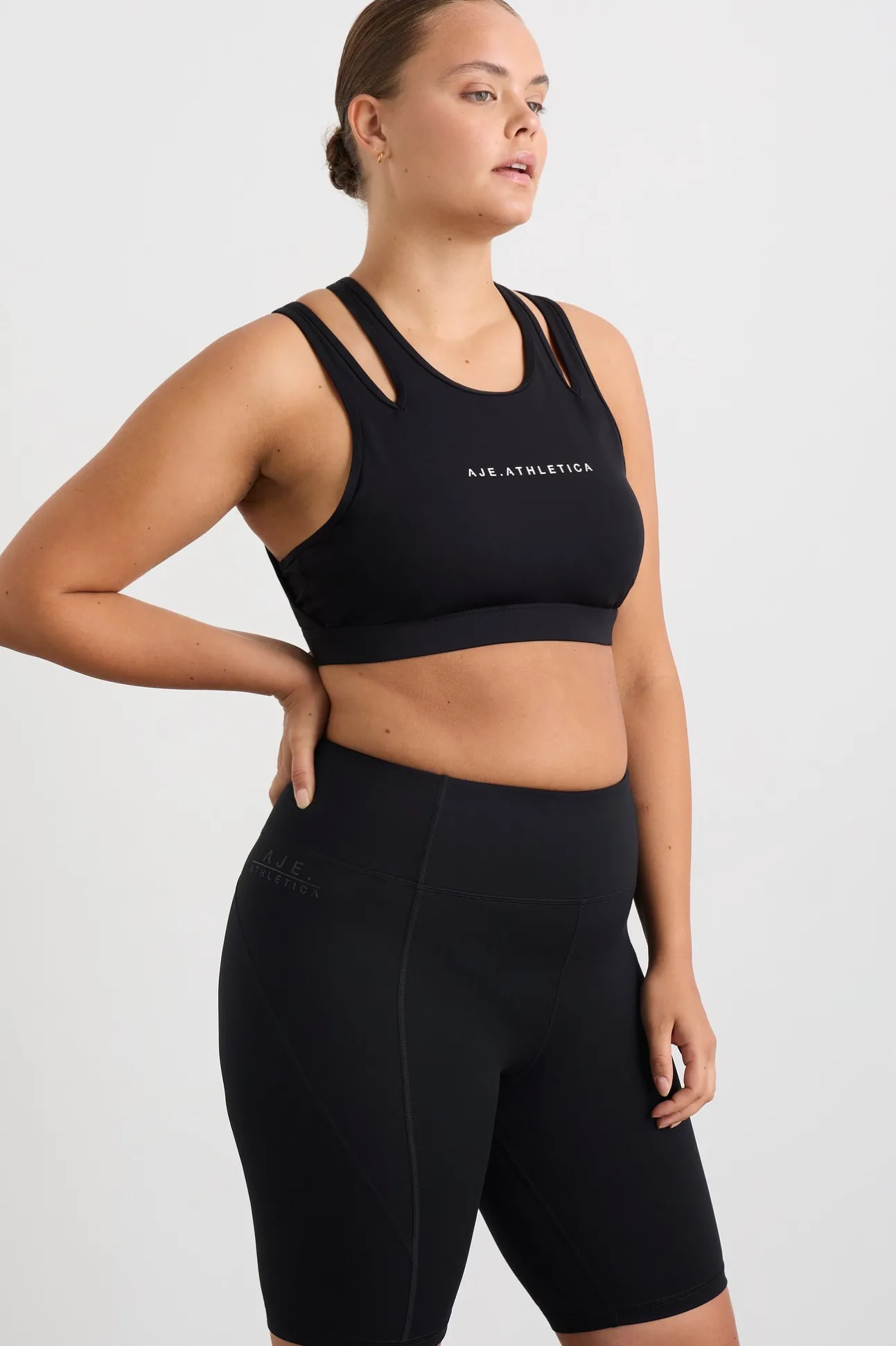 interlock_high_support_br_14.webp Interlock High Support Bra 351
