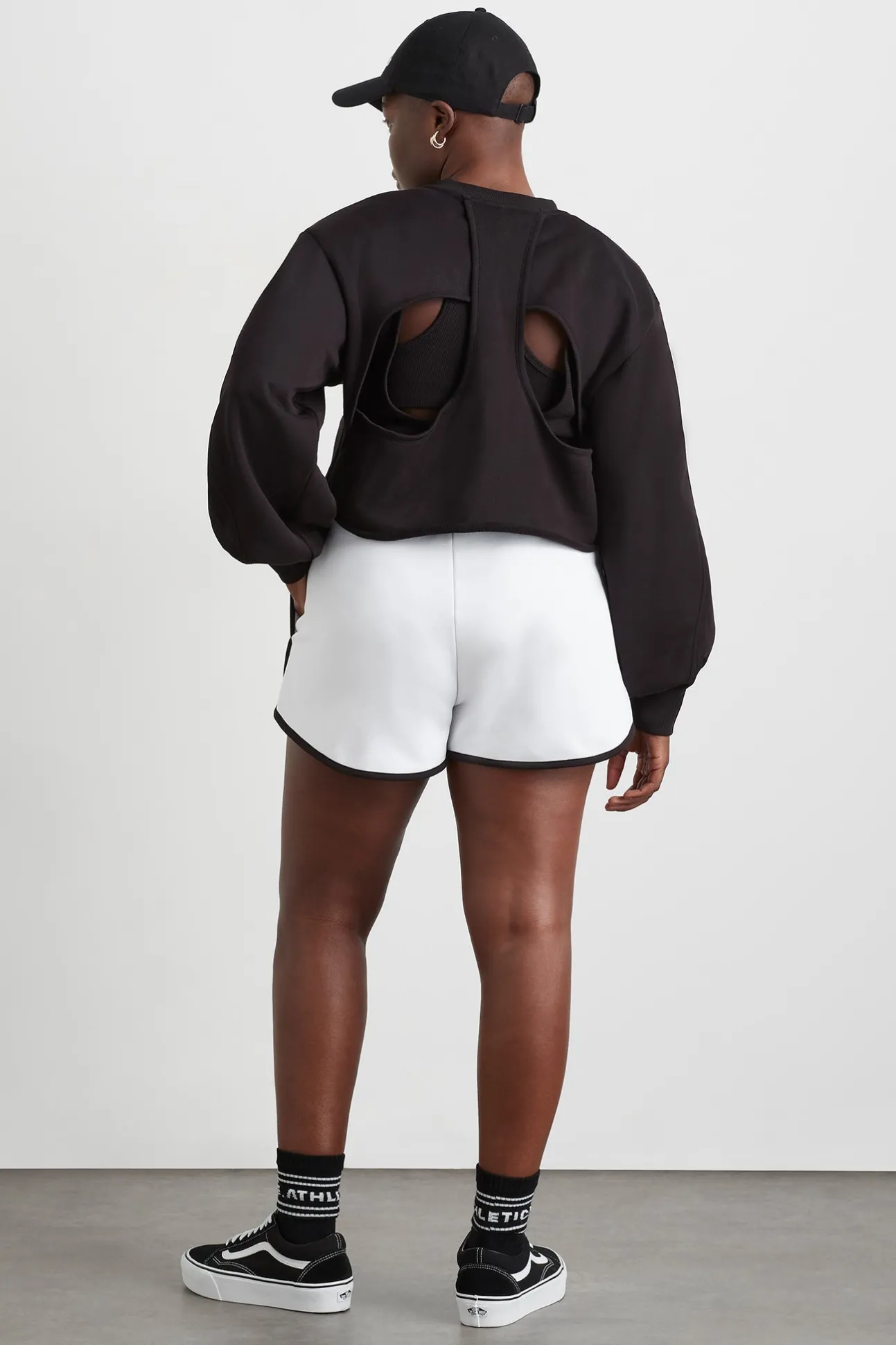 interlock_sweater__11.webp Interlock Sweater 413