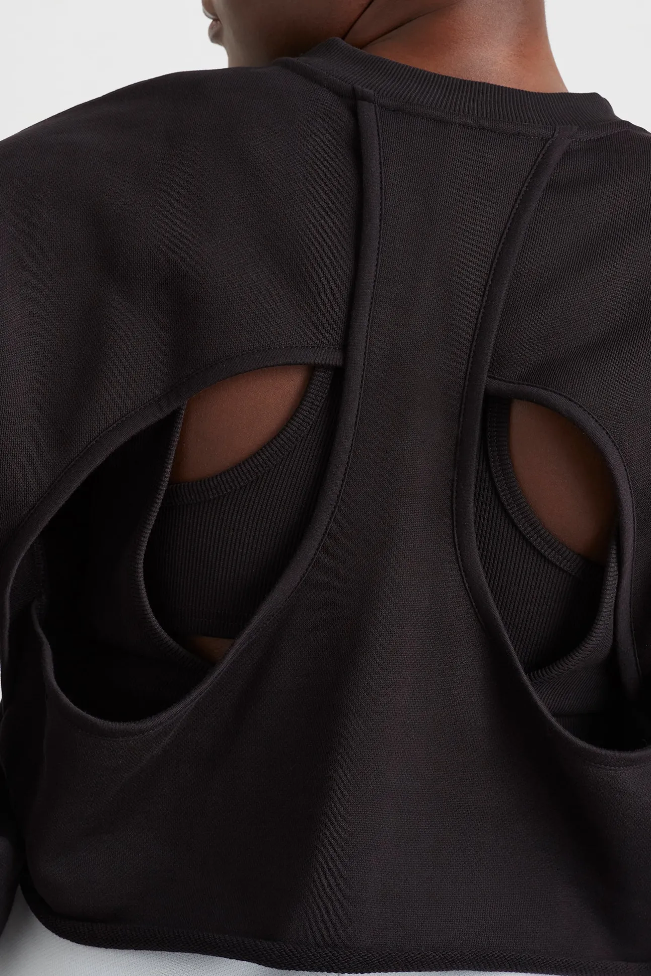 interlock_sweater__9.webp Interlock Sweater 413