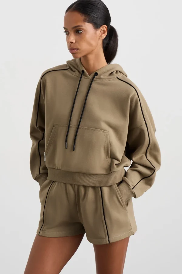 Kangaroo Pocket Hoodie 405
