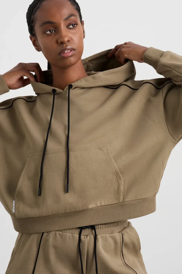 Kangaroo Pocket Hoodie 405