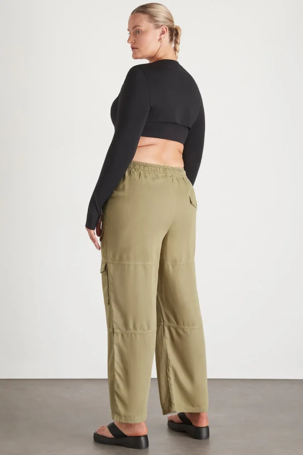 Layered Crop Set 356
