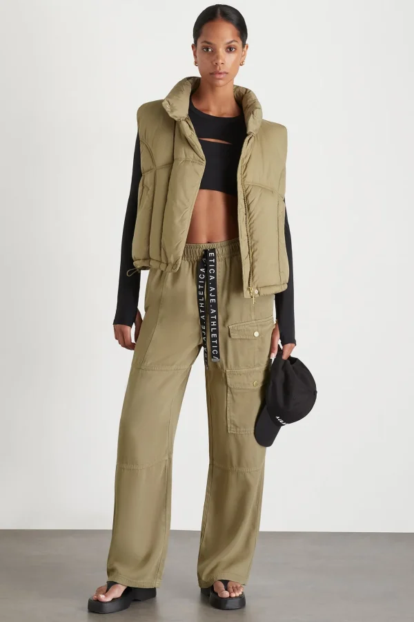 Layered Crop Set 356