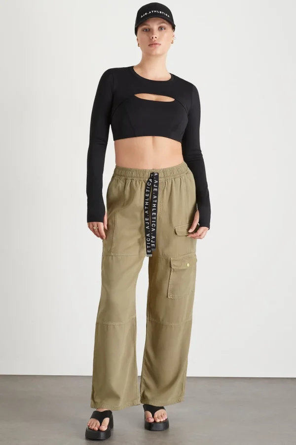 Layered Crop Set 356