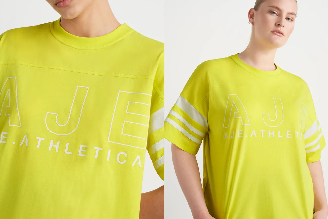 logo_stripe_tshirt__14.webp Logo Stripe T-Shirt 102