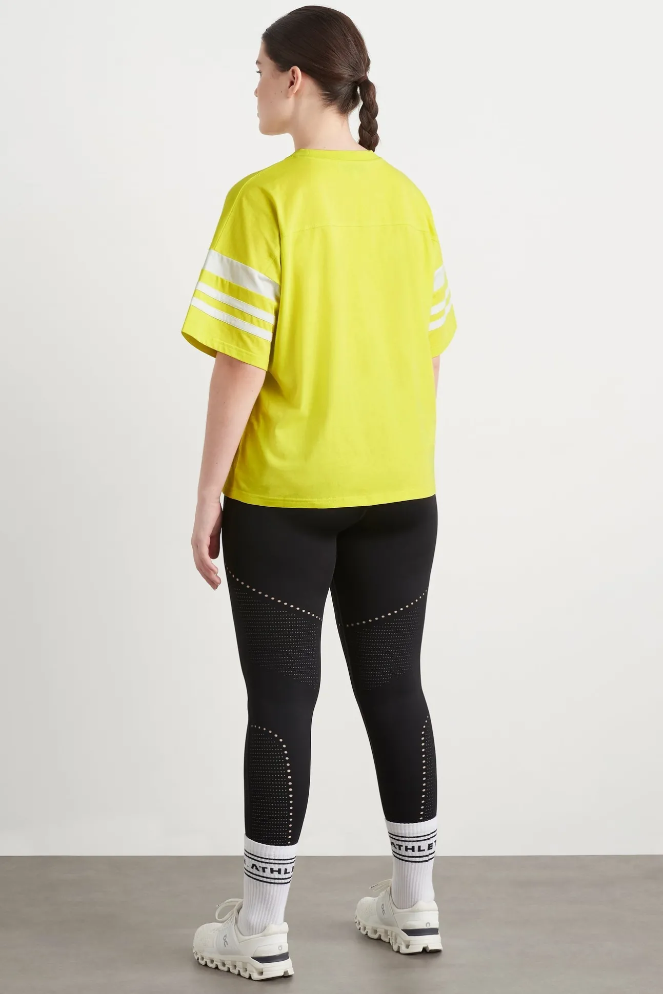logo_stripe_tshirt__8.webp Logo Stripe T-Shirt 102