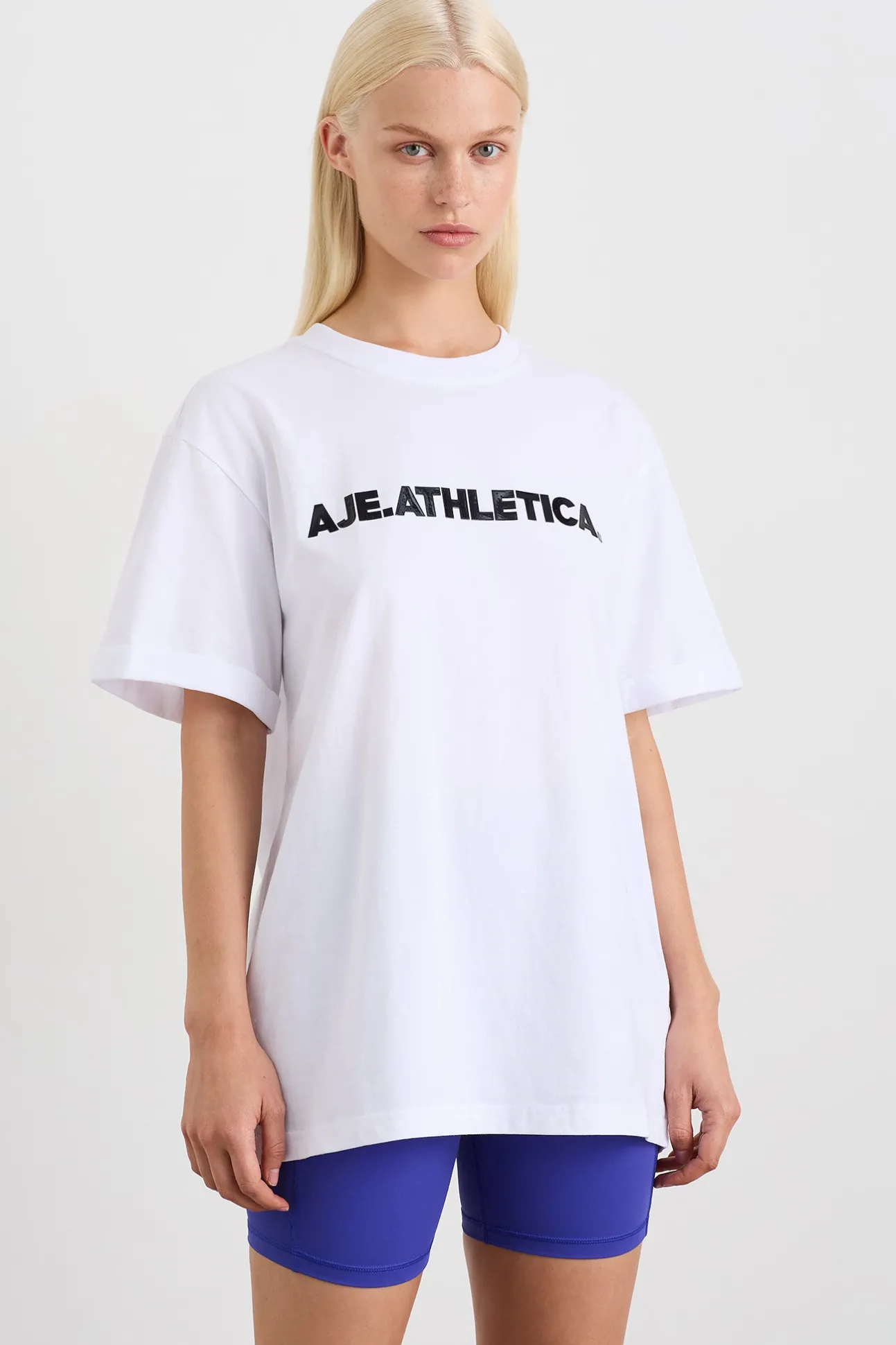 logo_tshirt__0.webp Logo T-Shirt 102