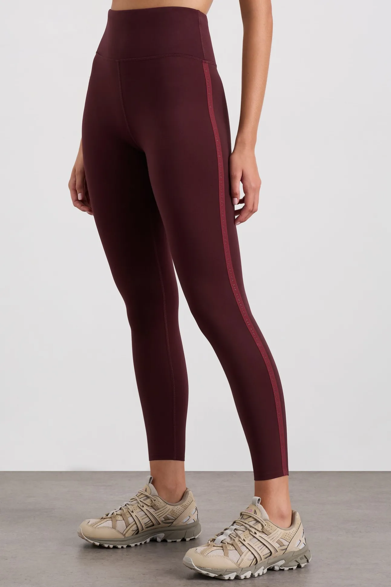logotape_leggings__2.webp 7/8 Logotape Leggings 203