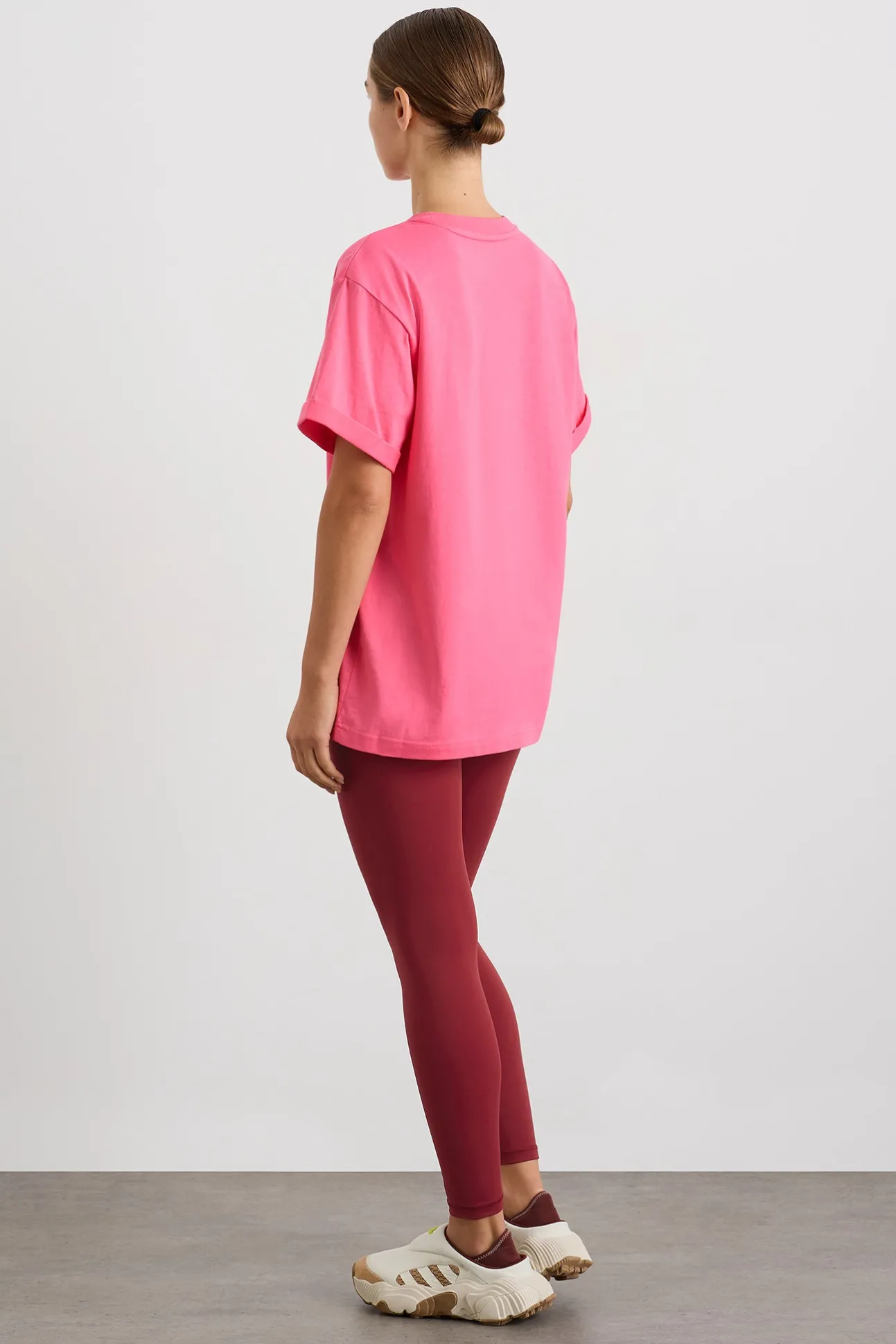 long_classic_tee__5.webp Long Classic Tee 102