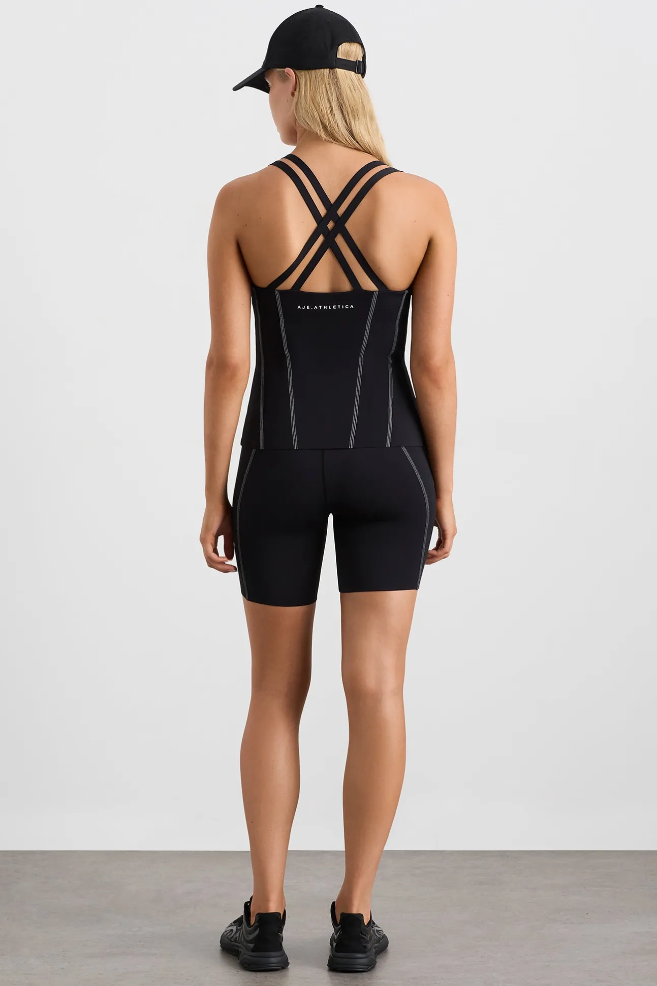 long_line_top_stitch_tank_4.webp Long Line Top Stitch Tank 123