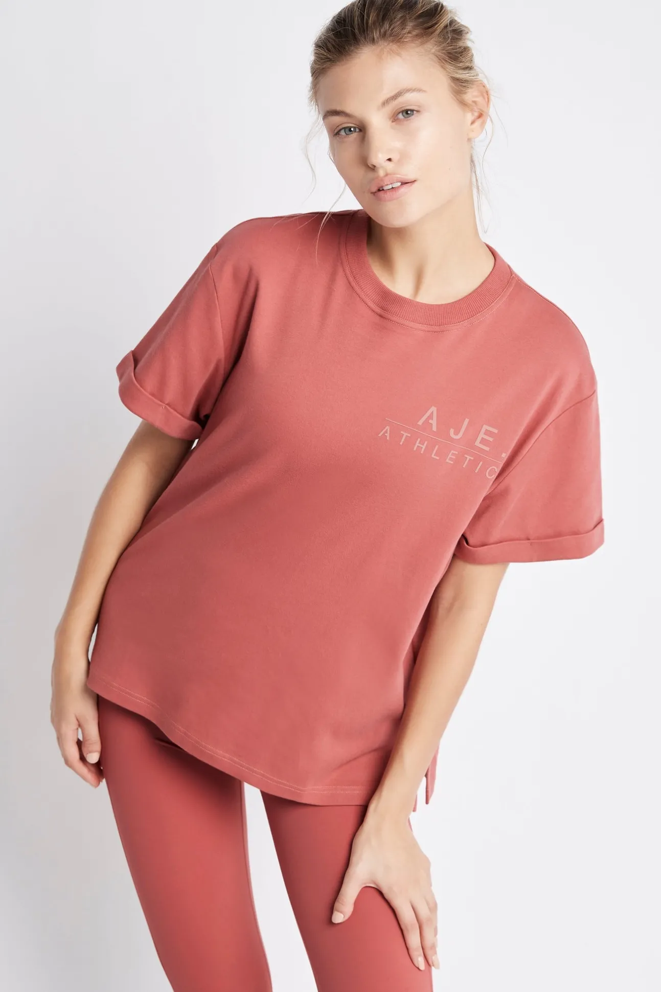 long_tshirt__0.webp Long T-Shirt 003