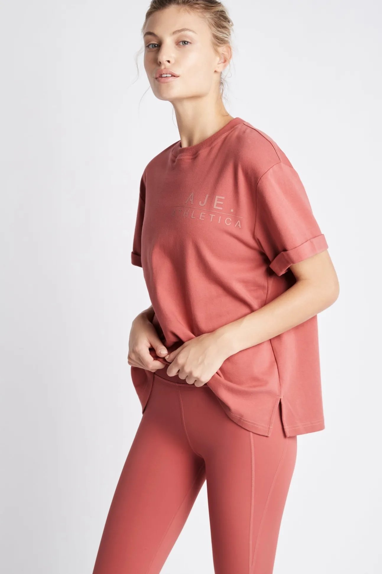long_tshirt__2.webp Long T-Shirt 003