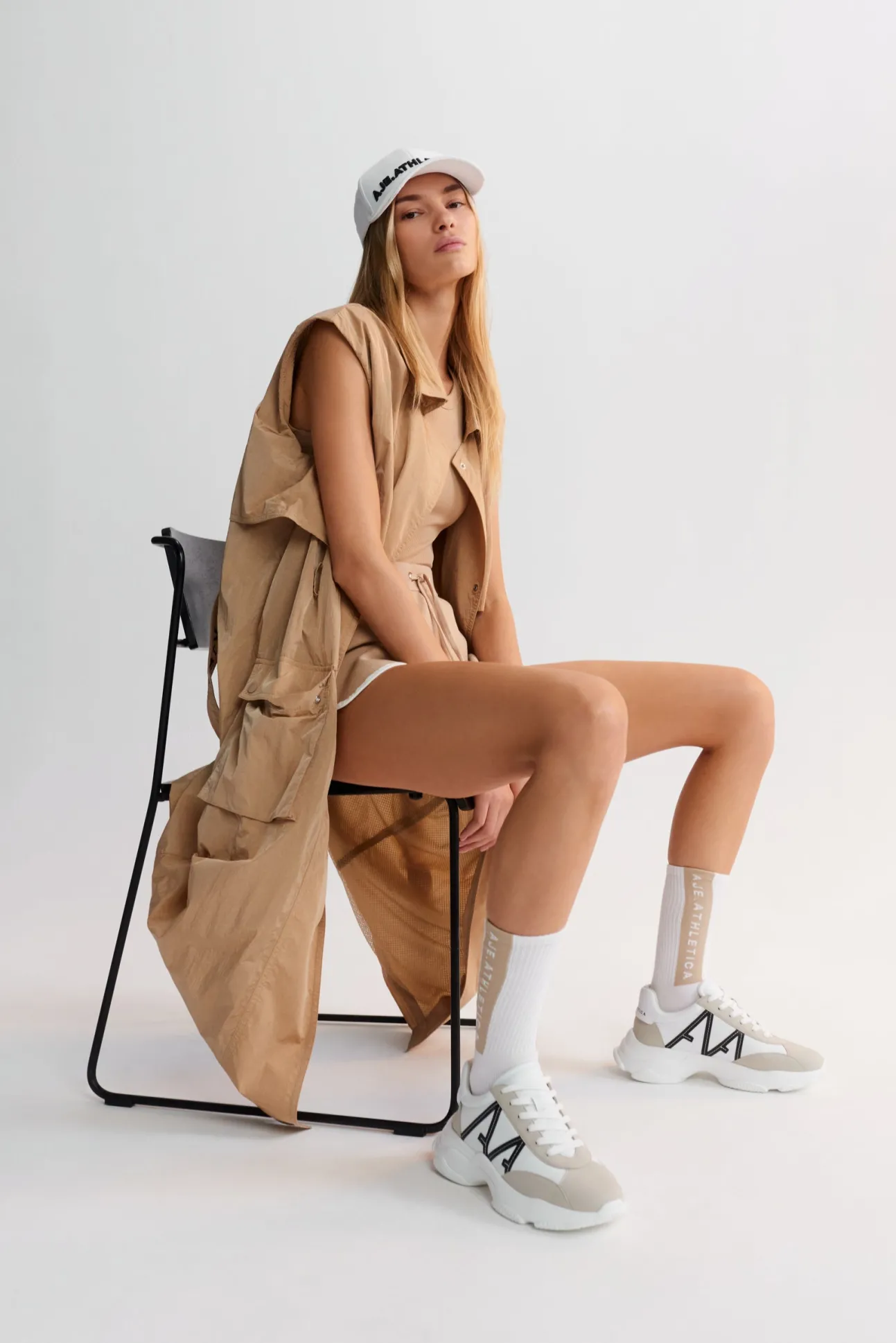 longline_belted_vest__0.webp Longline Belted Vest 703