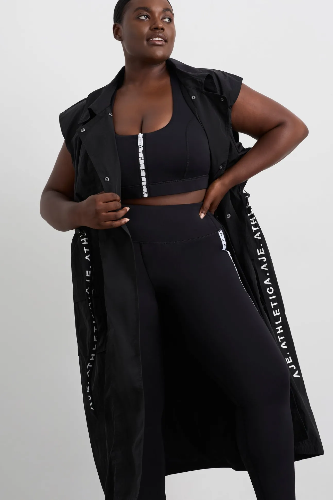 longline_belted_vest__13-2.webp Longline Belted Vest 703