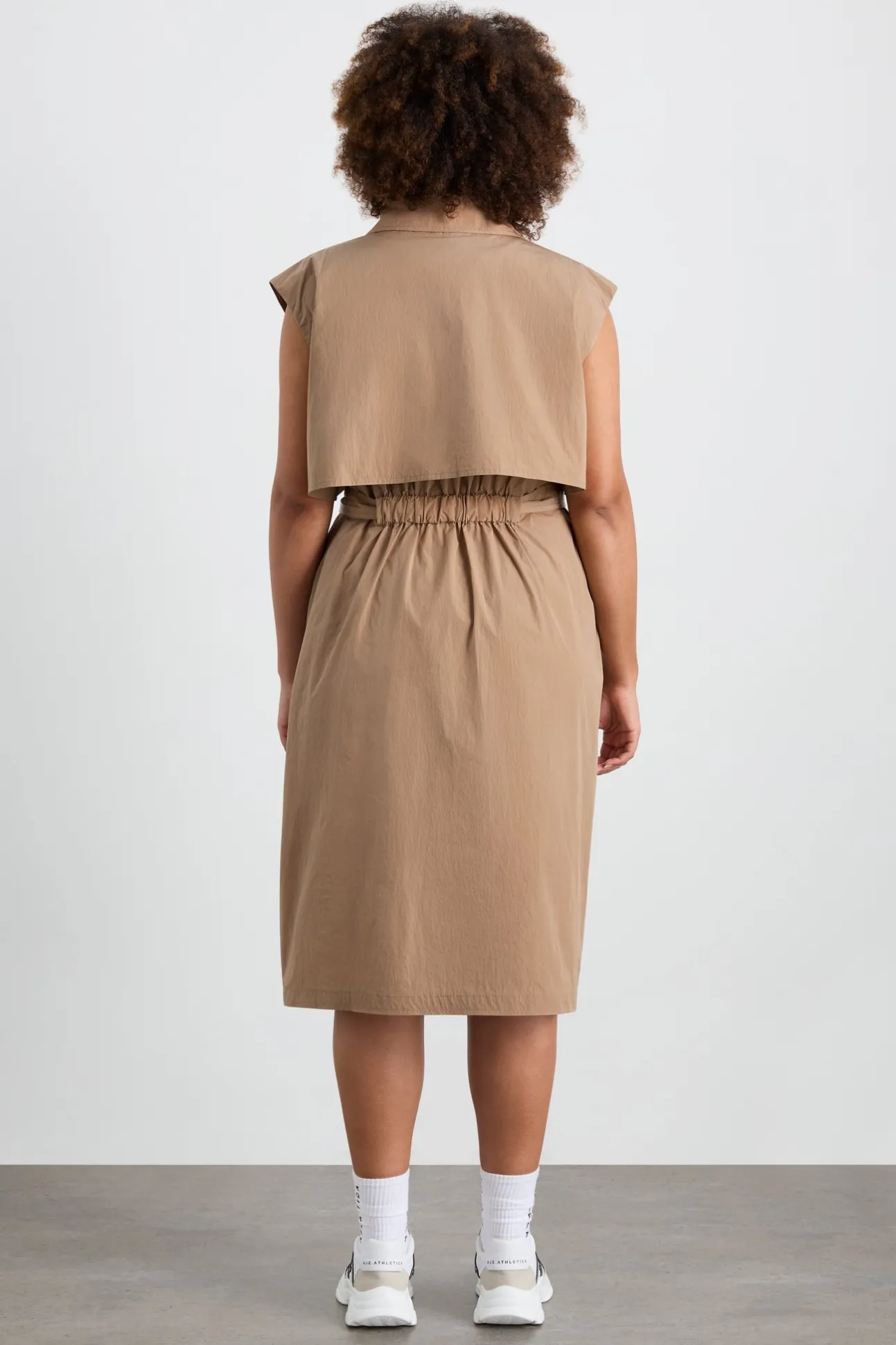 longline_belted_vest__15.webp Longline Belted Vest 703