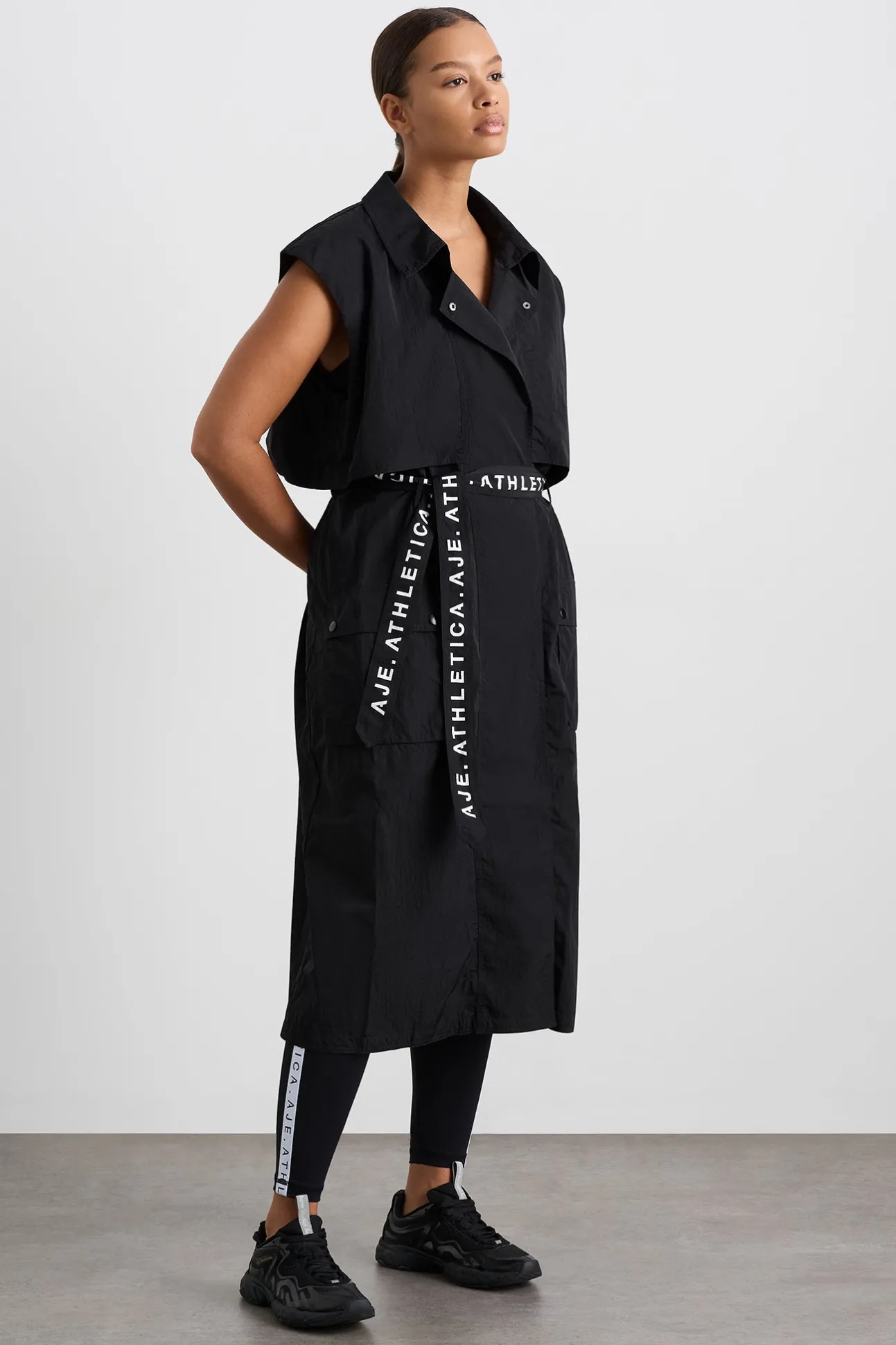 longline_belted_vest__7-2.webp Longline Belted Vest 703
