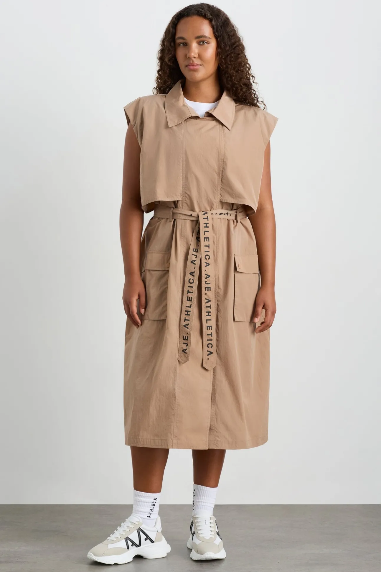 longline_belted_vest__8.webp Longline Belted Vest 703