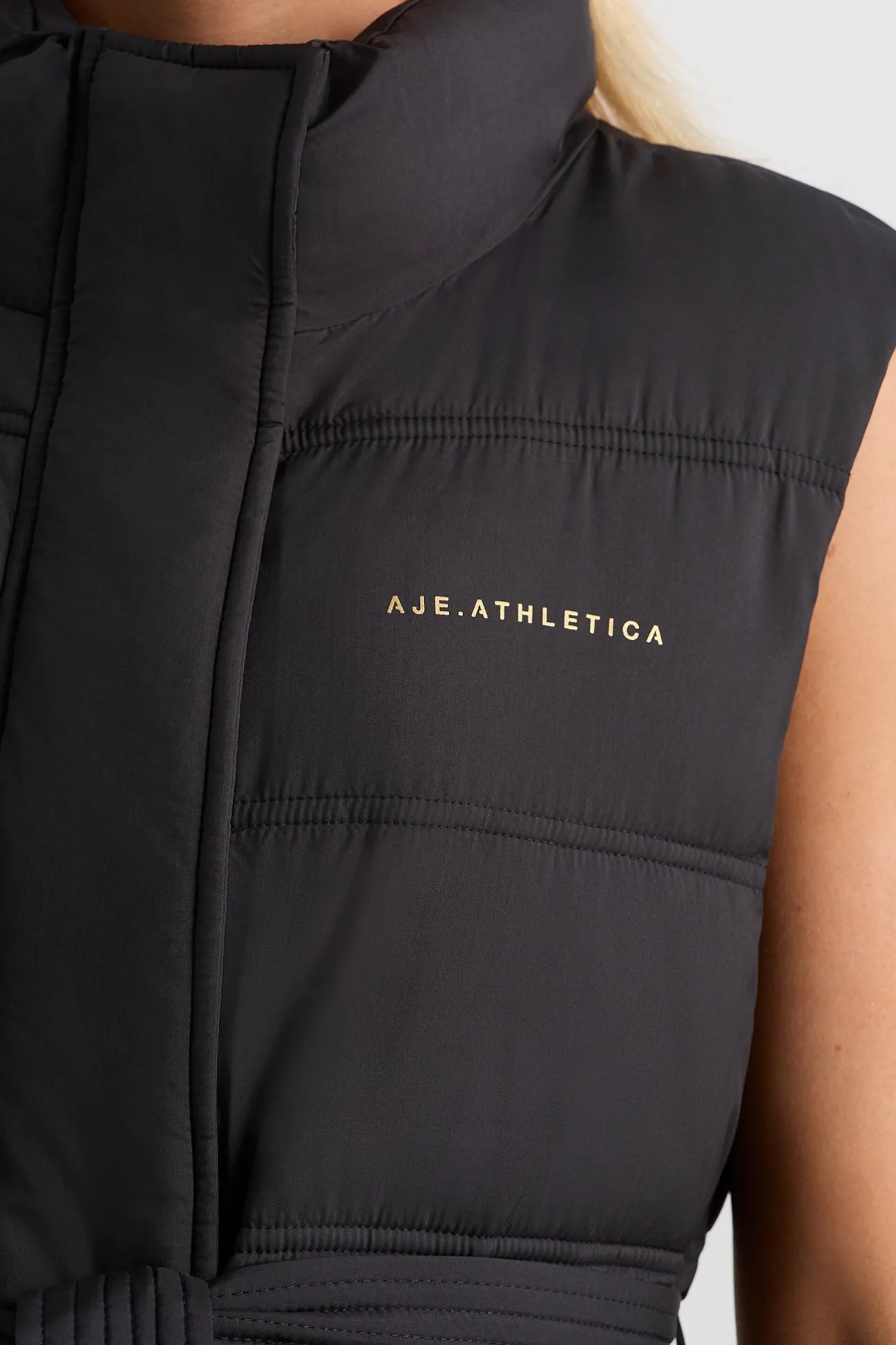 longline_puffer_vest__4.webp Longline Puffer Vest 765