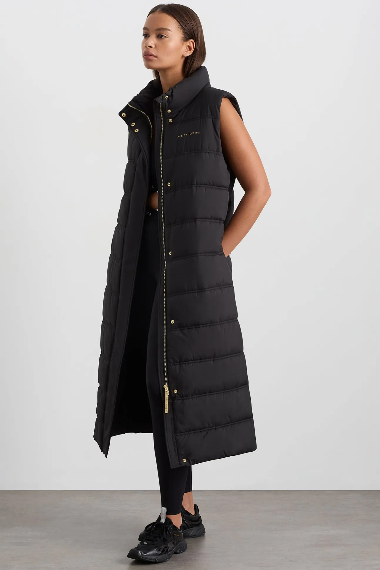 longline_puffer_vest__7.webp Longline Puffer Vest 765