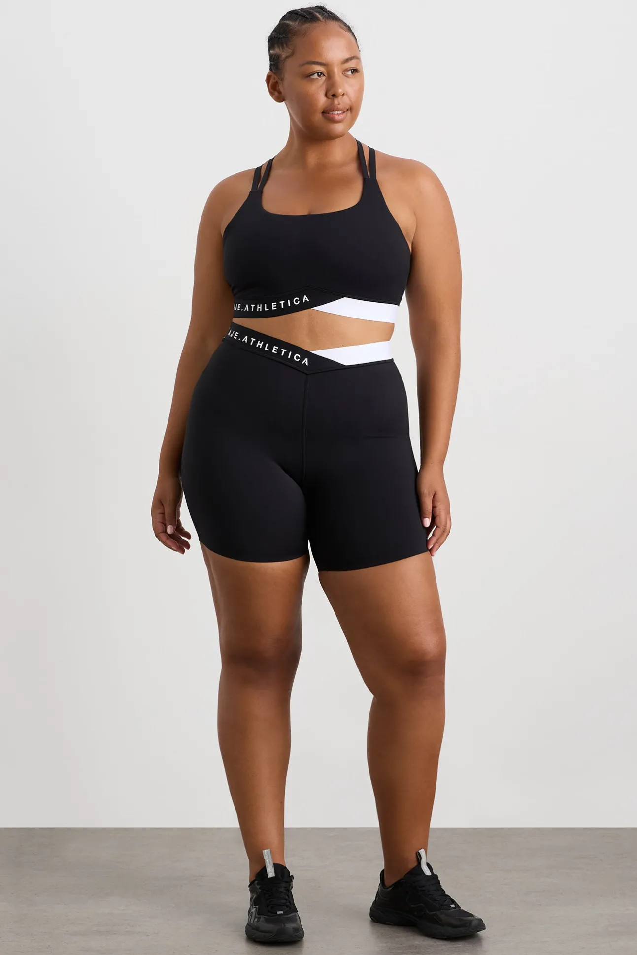mid_cross_over_bike_short_9.webp Mid Cross Over Bike Shorts 607