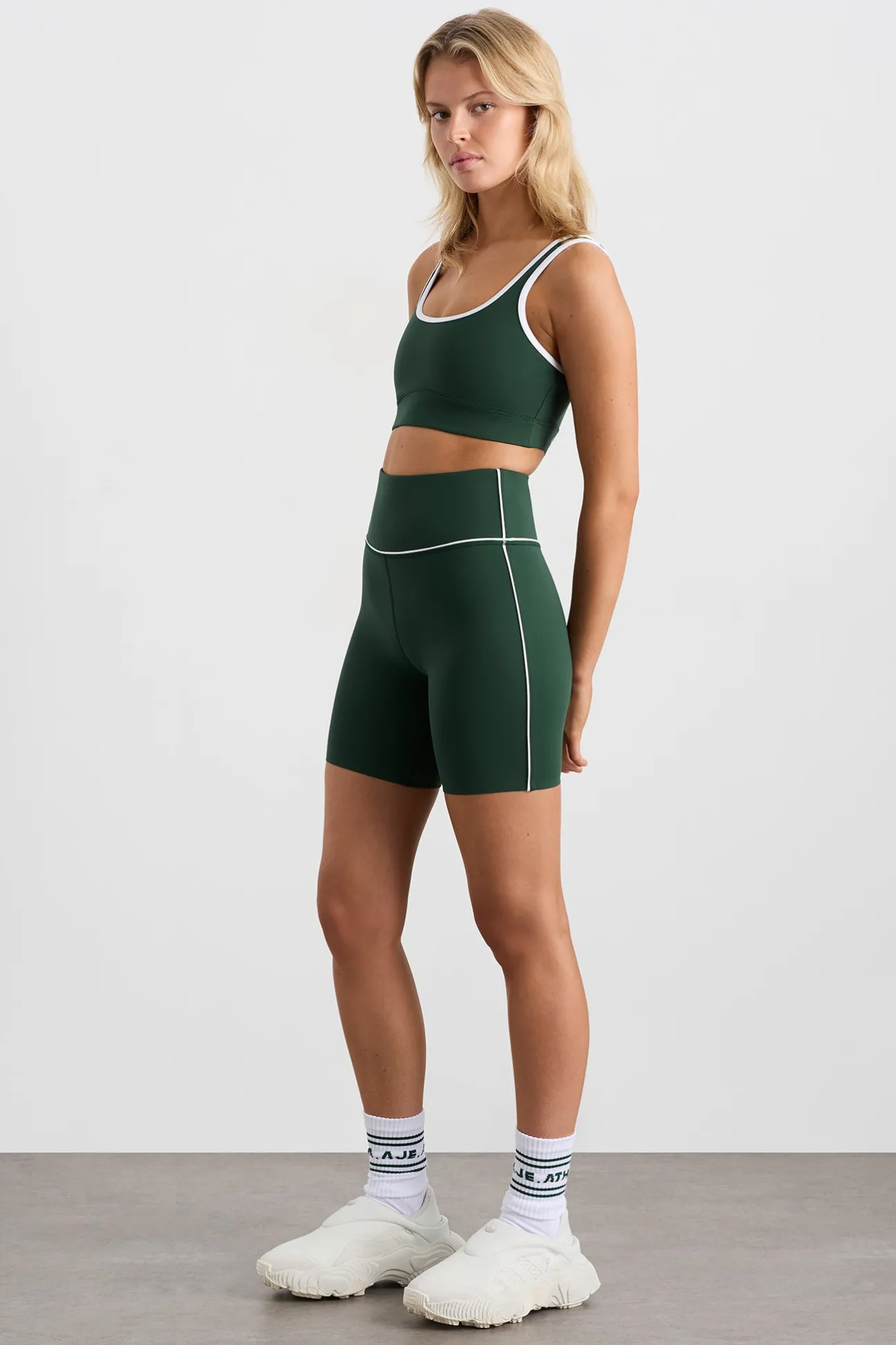 mid_piped_bike_shorts__0.webp Mid Piped Bike Shorts 607