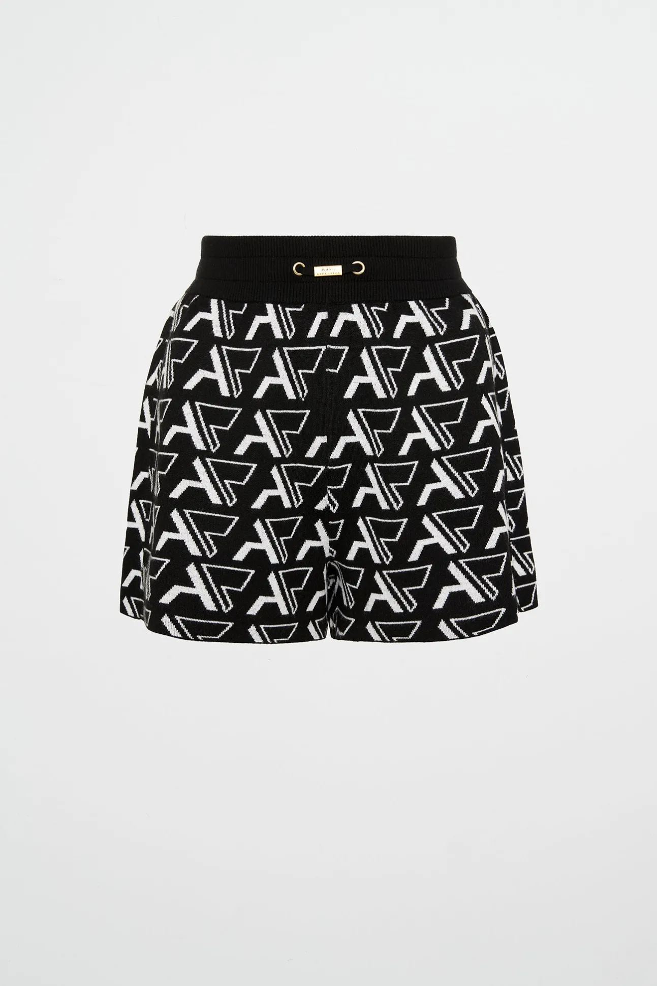 monogram_shorts__1.webp Monogram Shorts 640