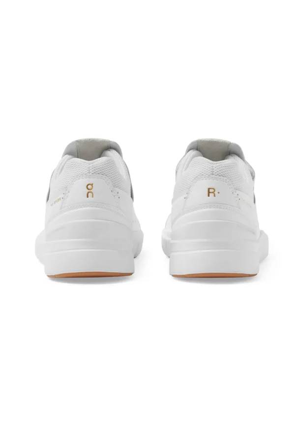 On The Roger Centre Court Sneaker