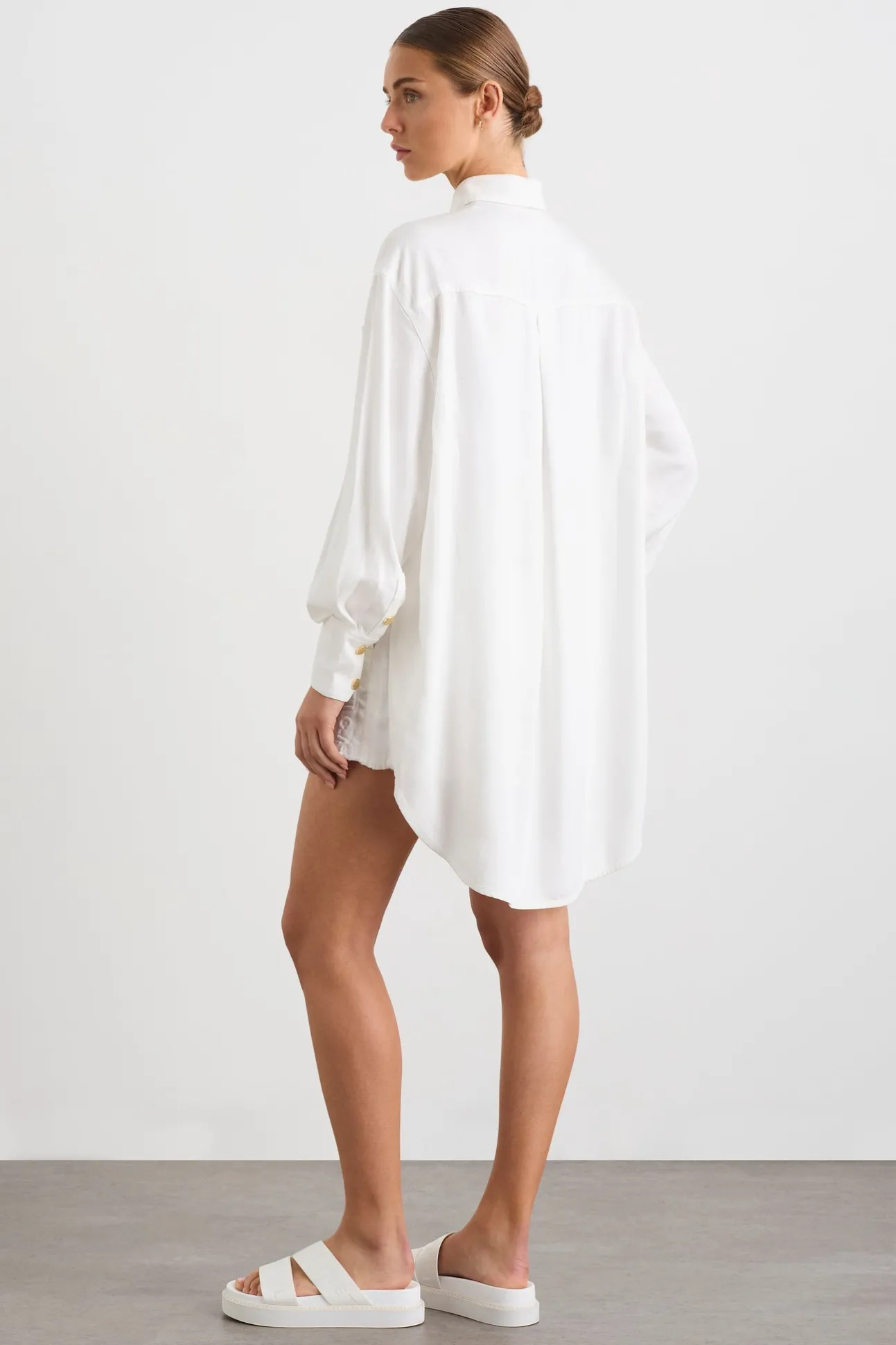 oversized_denim_shirt__5.webp Oversized Denim Shirt 421