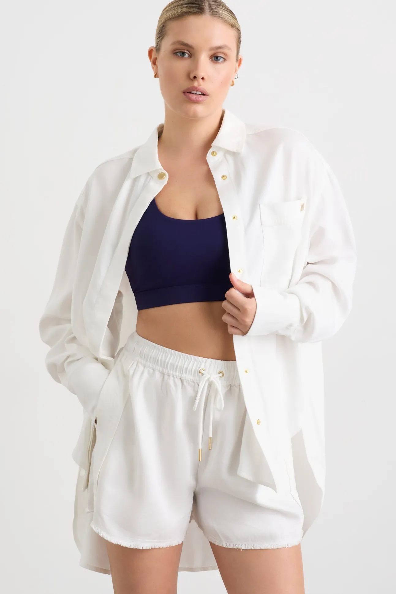 oversized_denim_shirt__6.webp Oversized Denim Shirt 421