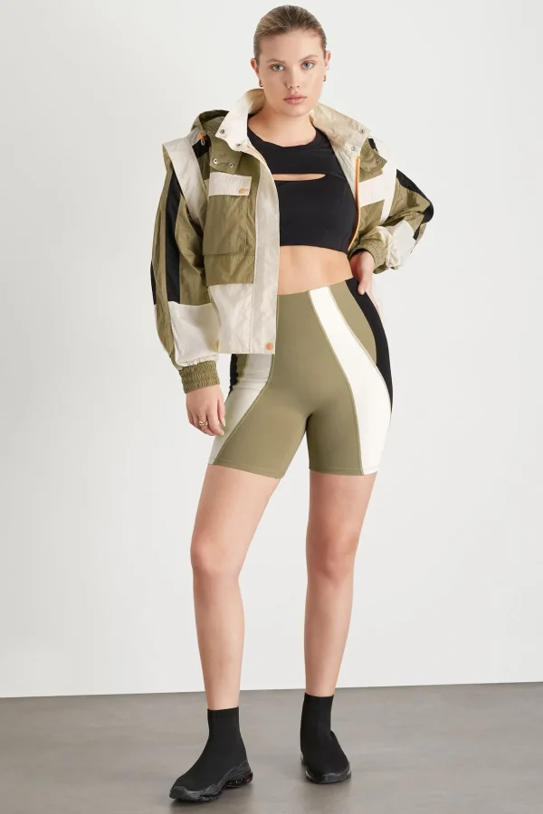 Panelled Bike Short 615