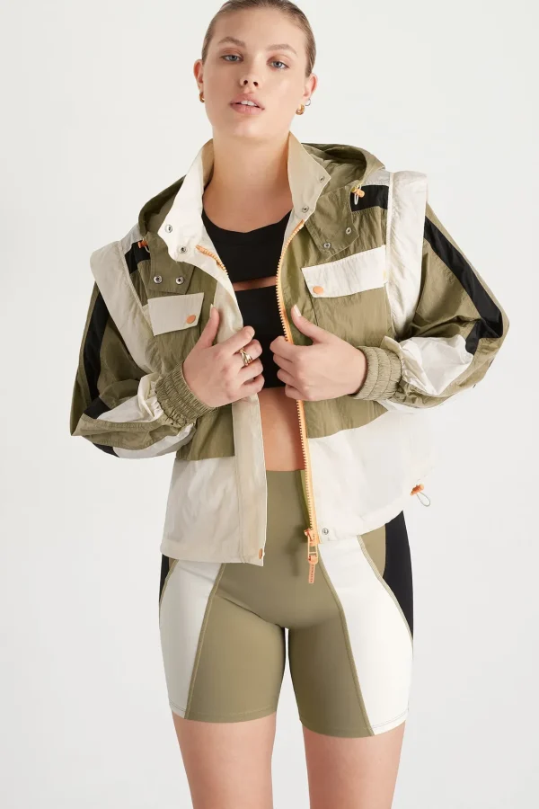 Panelled Hybrid Jacket 748