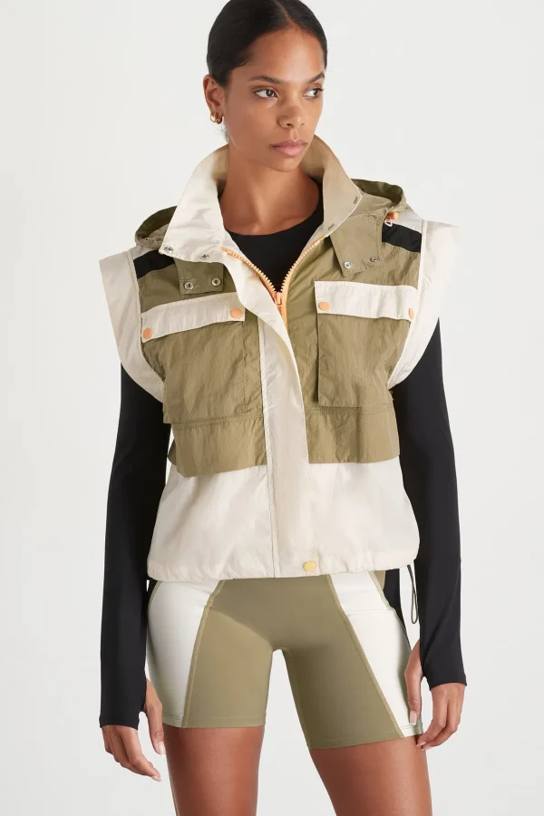 Panelled Hybrid Jacket 748
