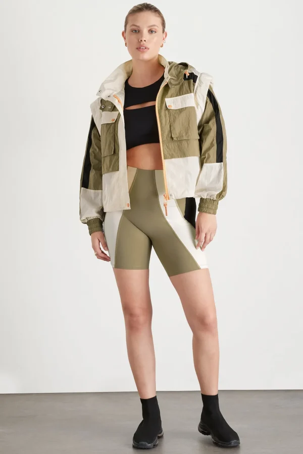 Panelled Hybrid Jacket 748
