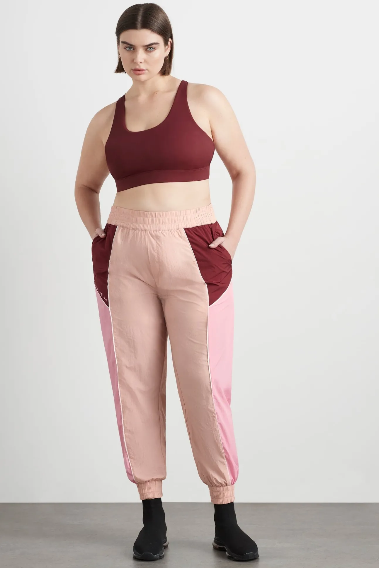panelled_spray_trackpants_9.webp Panelled Spray Trackpants 510