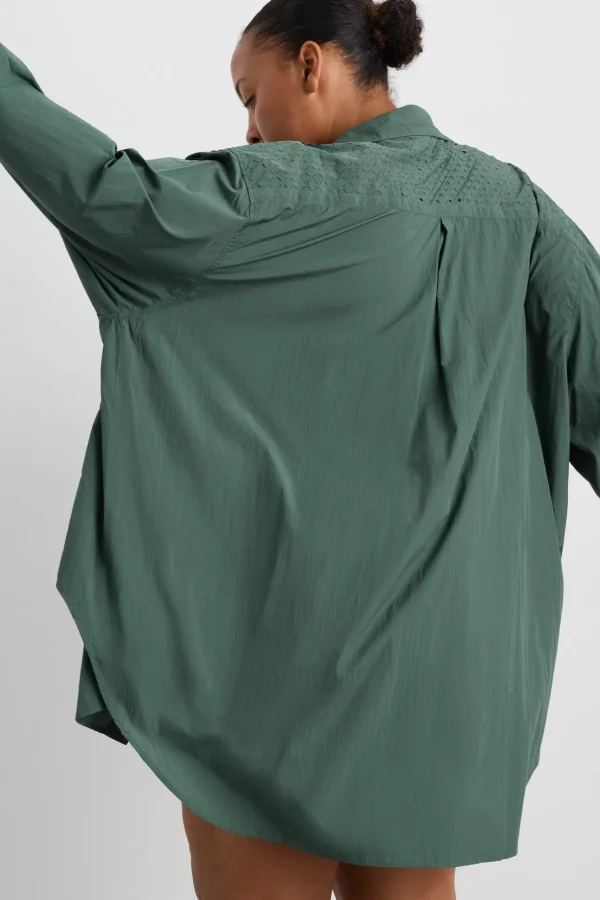 Perforated Spray Shirt 406