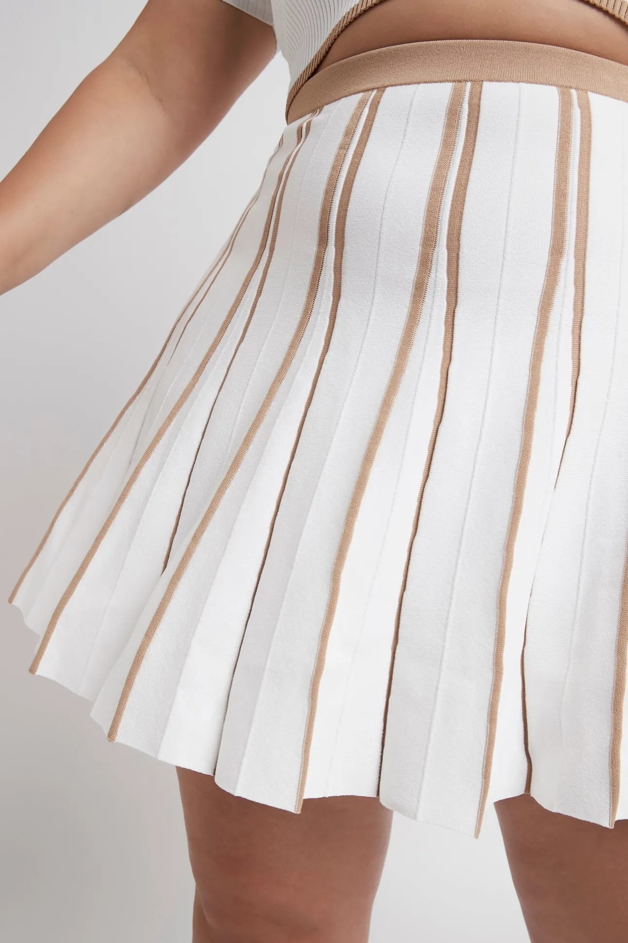 pleated_knit_mini_skirt__13-1.webp Pleated Knit Mini Skirt 611