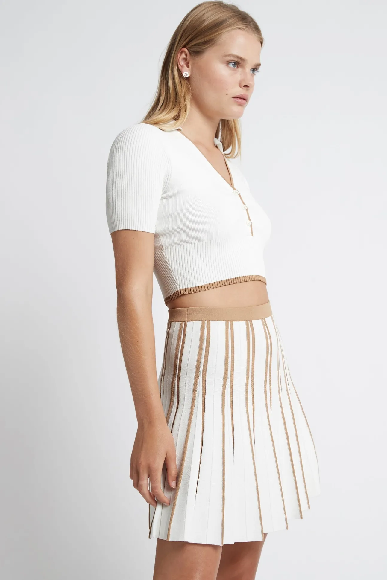 pleated_knit_mini_skirt__2-1.webp Pleated Knit Mini Skirt 611