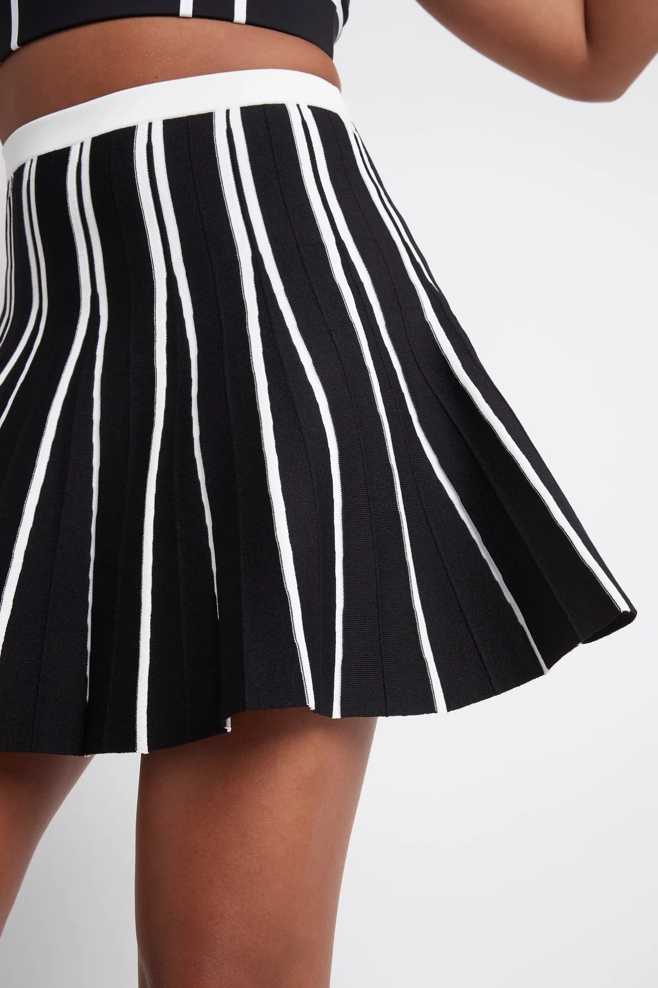 pleated_knit_mini_skirt__6.webp Pleated Knit Mini Skirt 611
