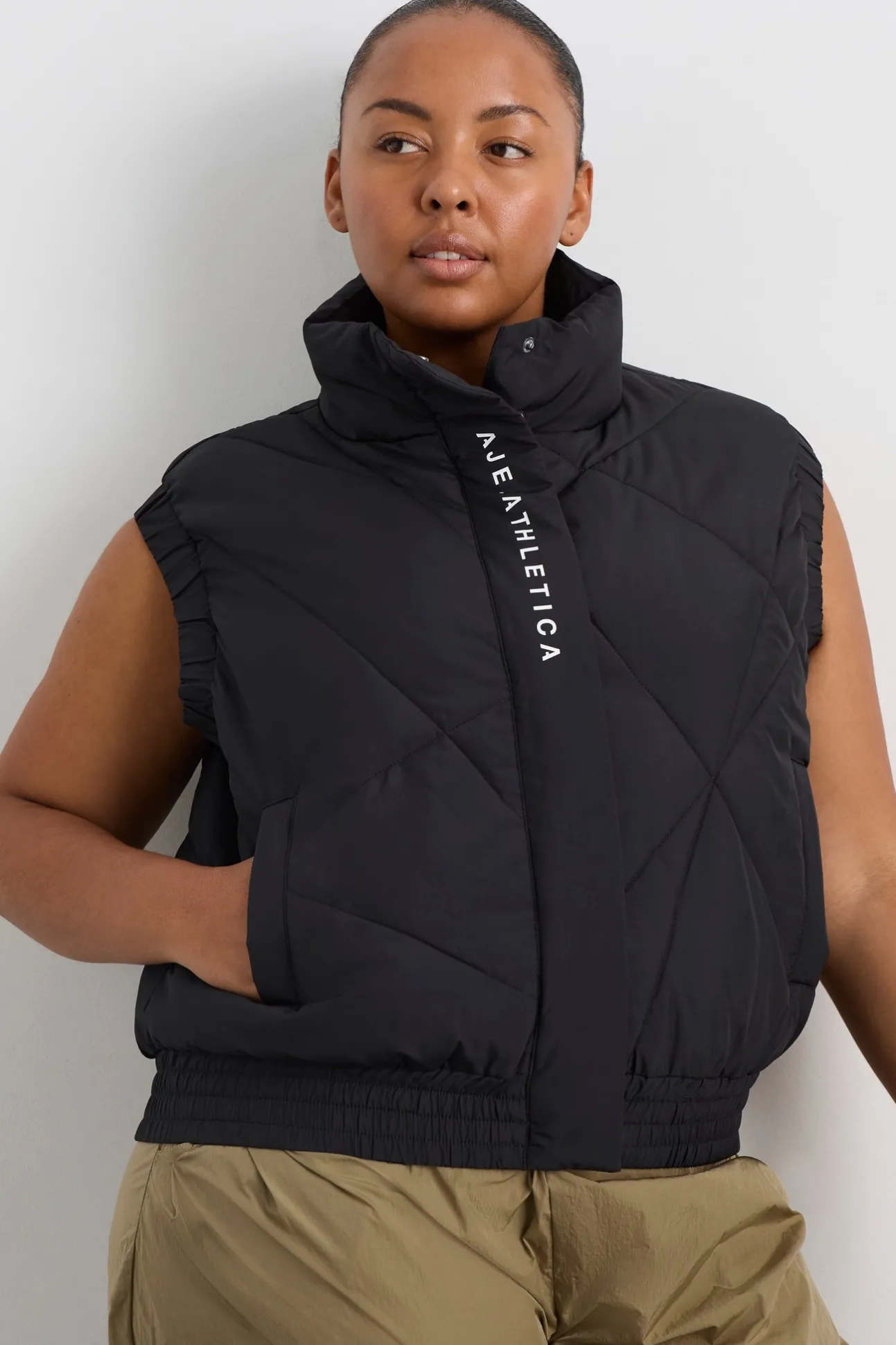 quilted_vest__15.webp Quilted Vest 751