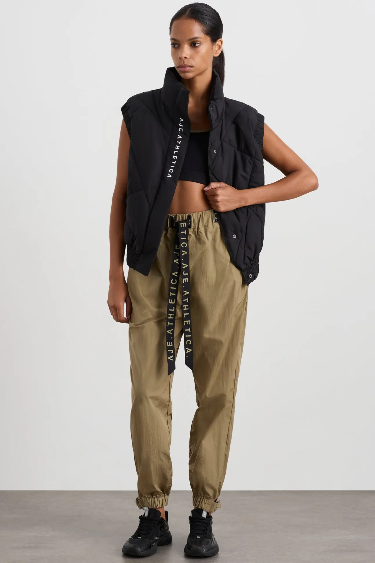 quilted_vest__2.webp Quilted Vest 751