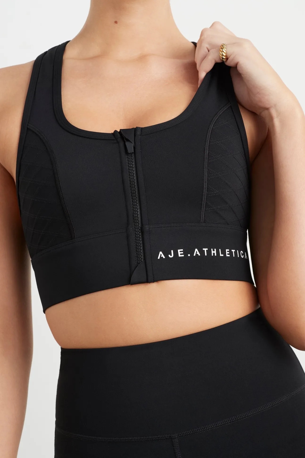 quilted_zip_front_bra__0.webp Quilted Zip Front Bra 329