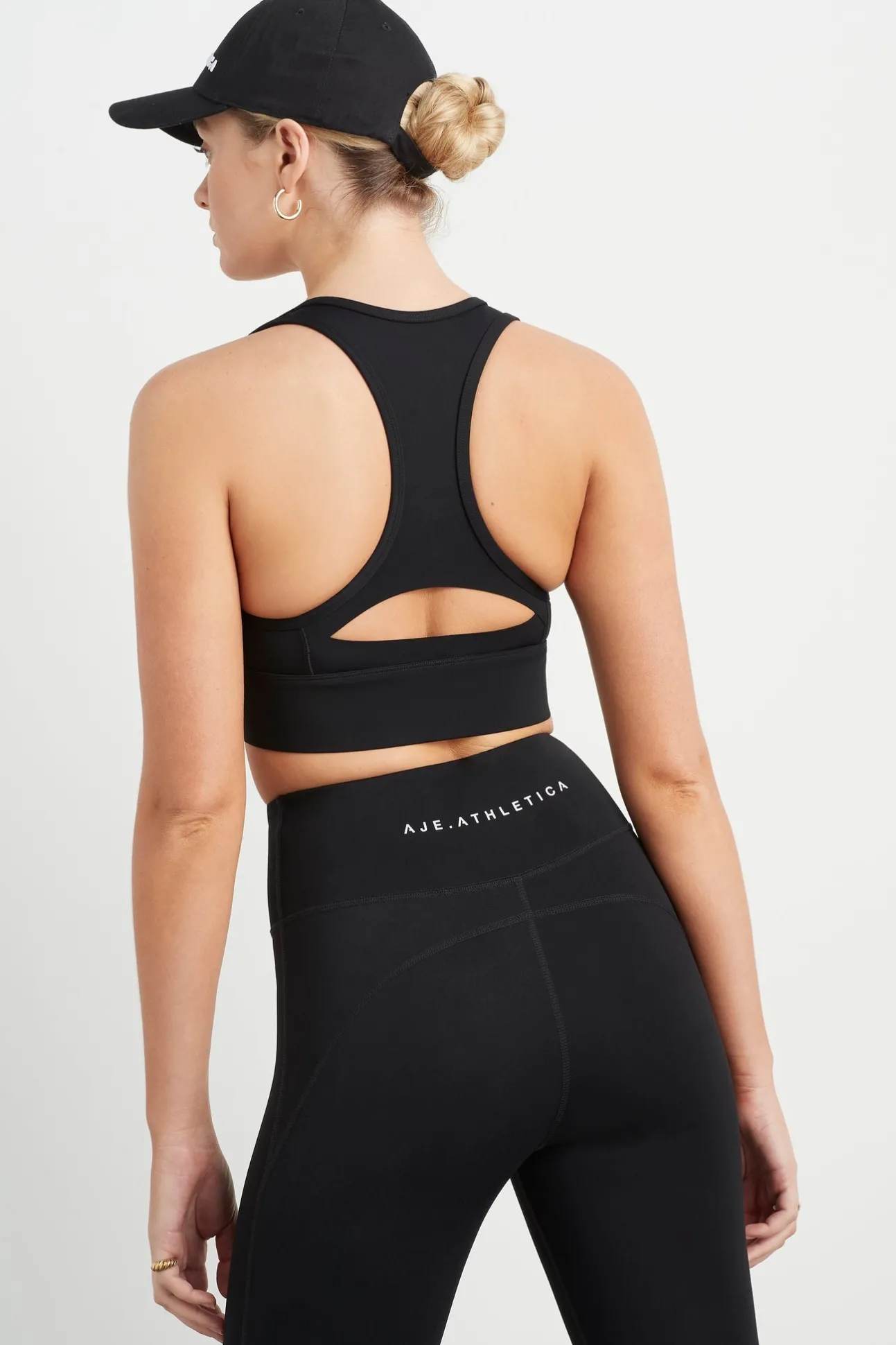 quilted_zip_front_bra__4.webp Quilted Zip Front Bra 329