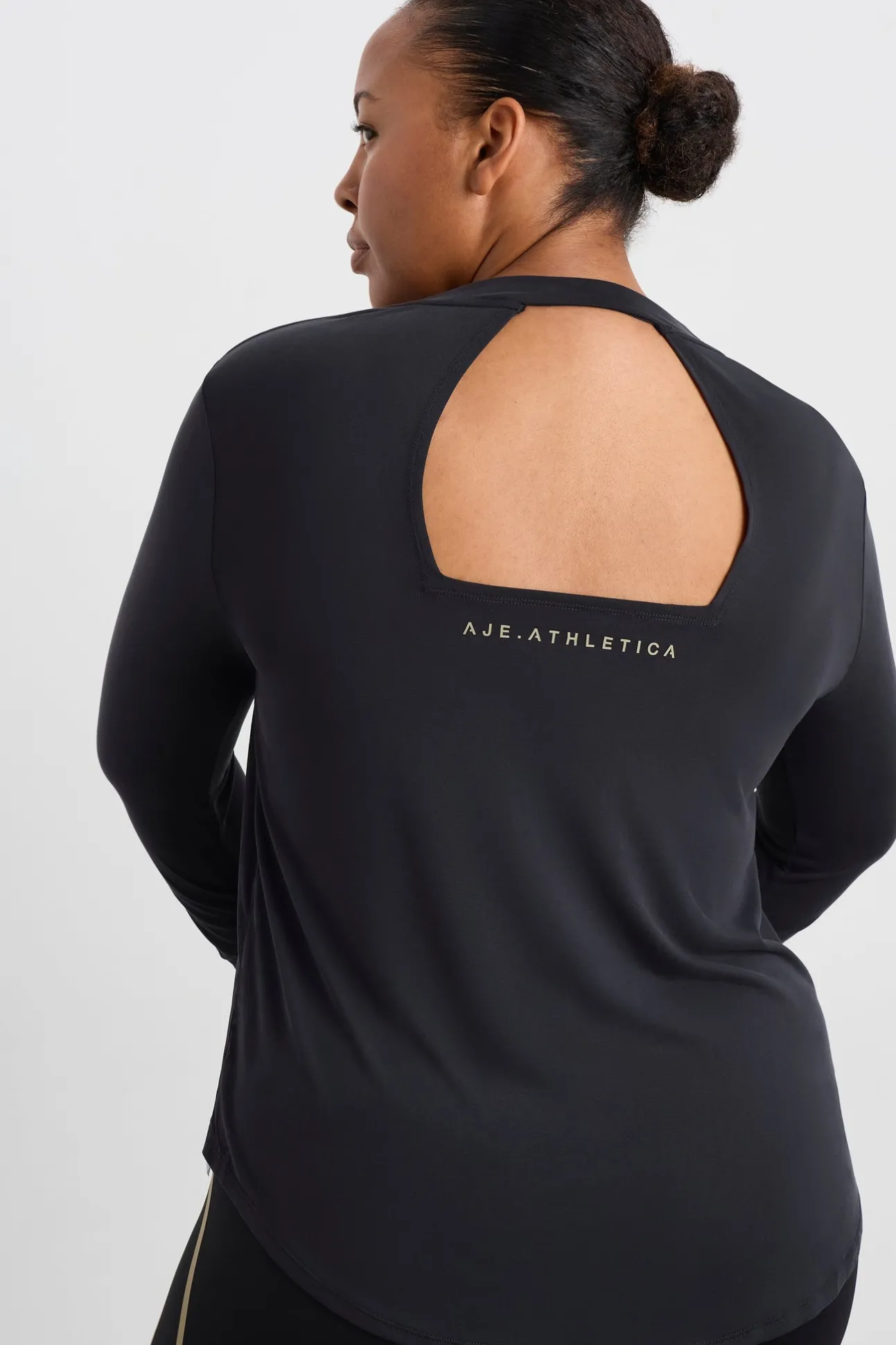 ruched_long_sleeve_top__13.webp Ruched Long Sleeve Top 153